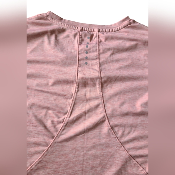 ASICS | WOMENS VNECK SHORT SLEEVE T-SHIRT | SIZE MEDIUM - Picture 11 of 14